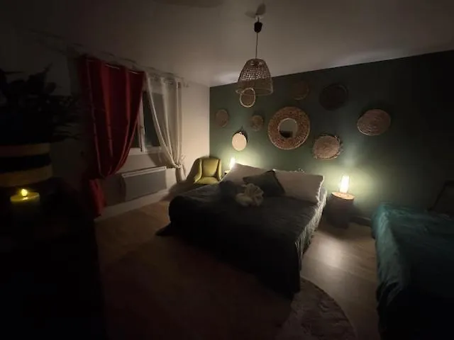 Les Privileges Bed & Breakfast Bellegarde-Poussieu