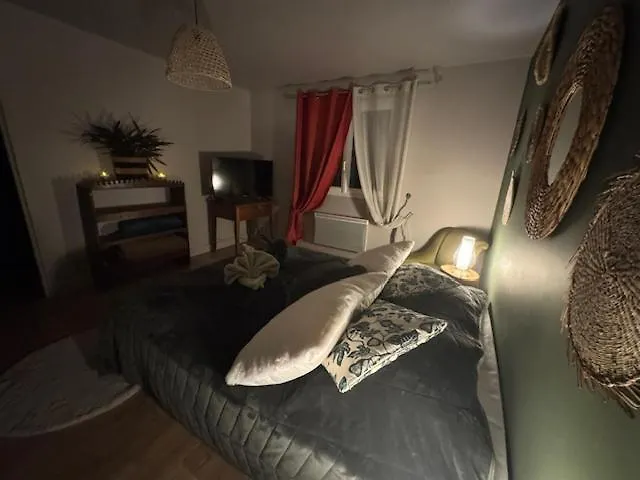 Bed & Breakfast Les Privileges Bellegarde-Poussieu